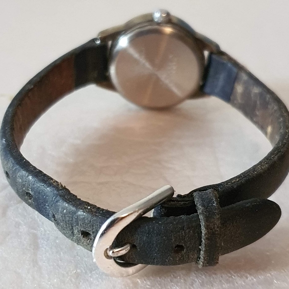 🦋10/$20🦋 Carriage by Timex Silver/Blue Women's Watch - Picture 3 of 4